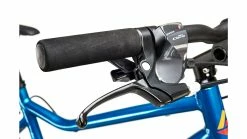 Academy Grade 6 -Fahrradladen az 0215983 1923 4