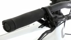 Compel XRC 700 L -Fahrradladen az Compel XRC 700 L 7 nebelgrauwinterweiss 222290