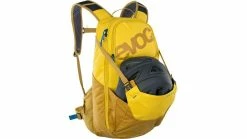 Evoc Ride 16 Rucksack -Fahrradladen az Evoc Ride 16 Rucksack 2 curryloam 220687