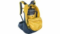 Evoc Trail Pro 26L -Fahrradladen az Evoc Trail Pro 26L 4 currydenim 220972