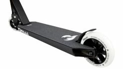 Chilli Base Stuntscooter -Fahrradladen az chilli base stuntscooter 5 black white 222614